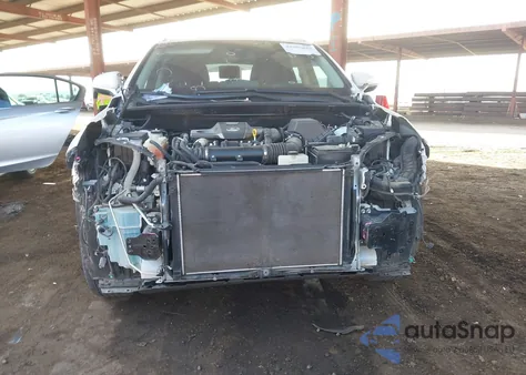 2019 Lexus Nx 300 z USA, uszkodzony, nr VIN JTJYARBZ3K2133419